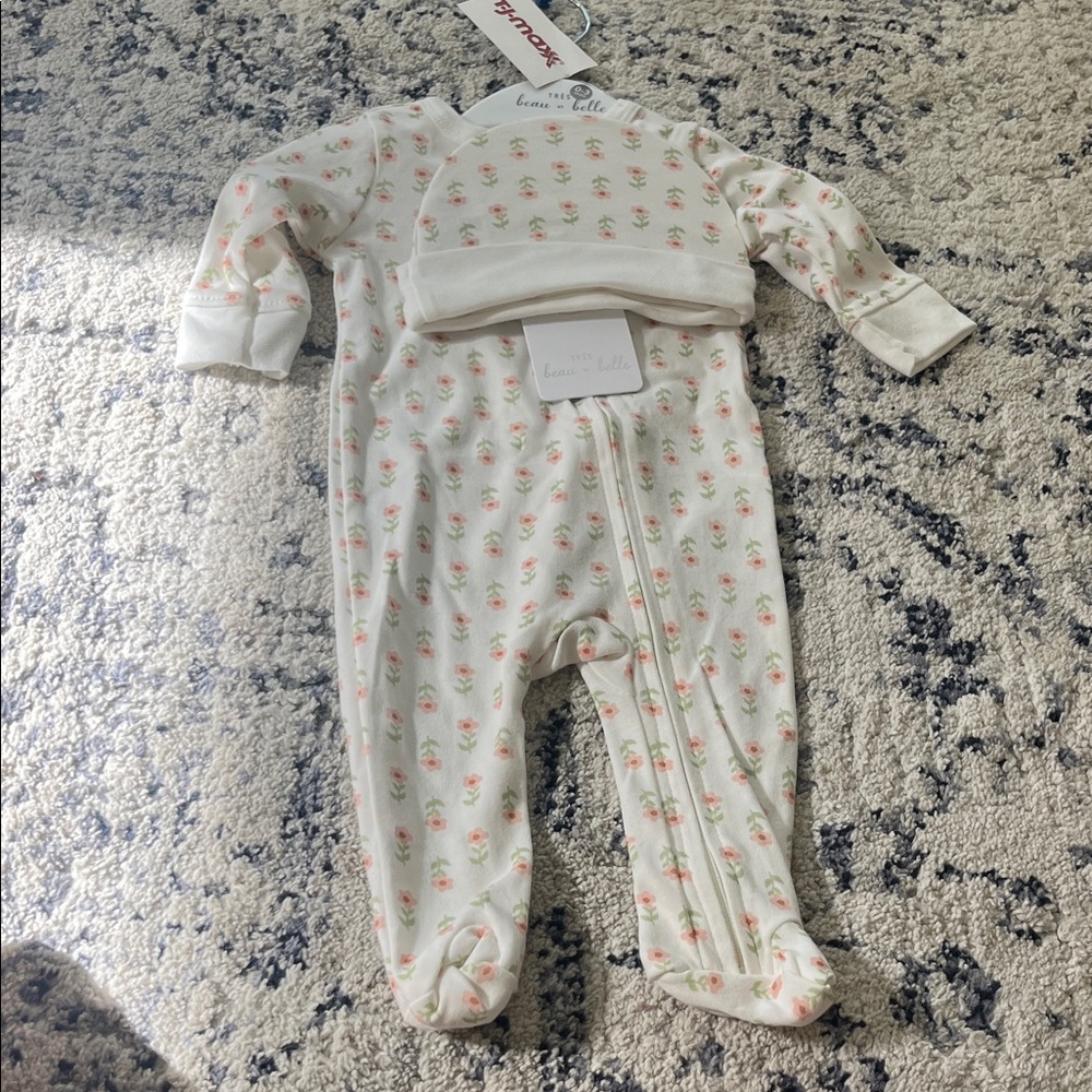 Infant onesie with cap